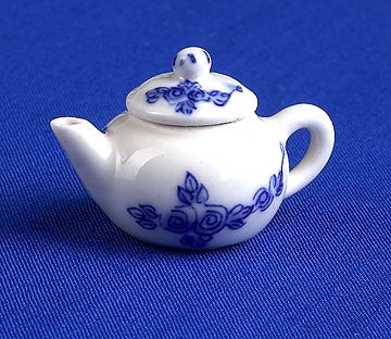 Tea Pot - blue pattern