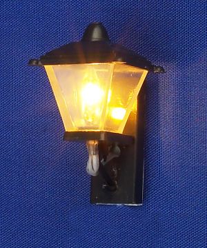 Dolls House Light - Carriage Lamp (B)